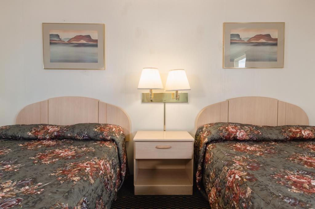 Dubois Manor Motel Dış mekan fotoğraf