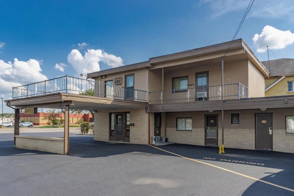Dubois Manor Motel Dış mekan fotoğraf